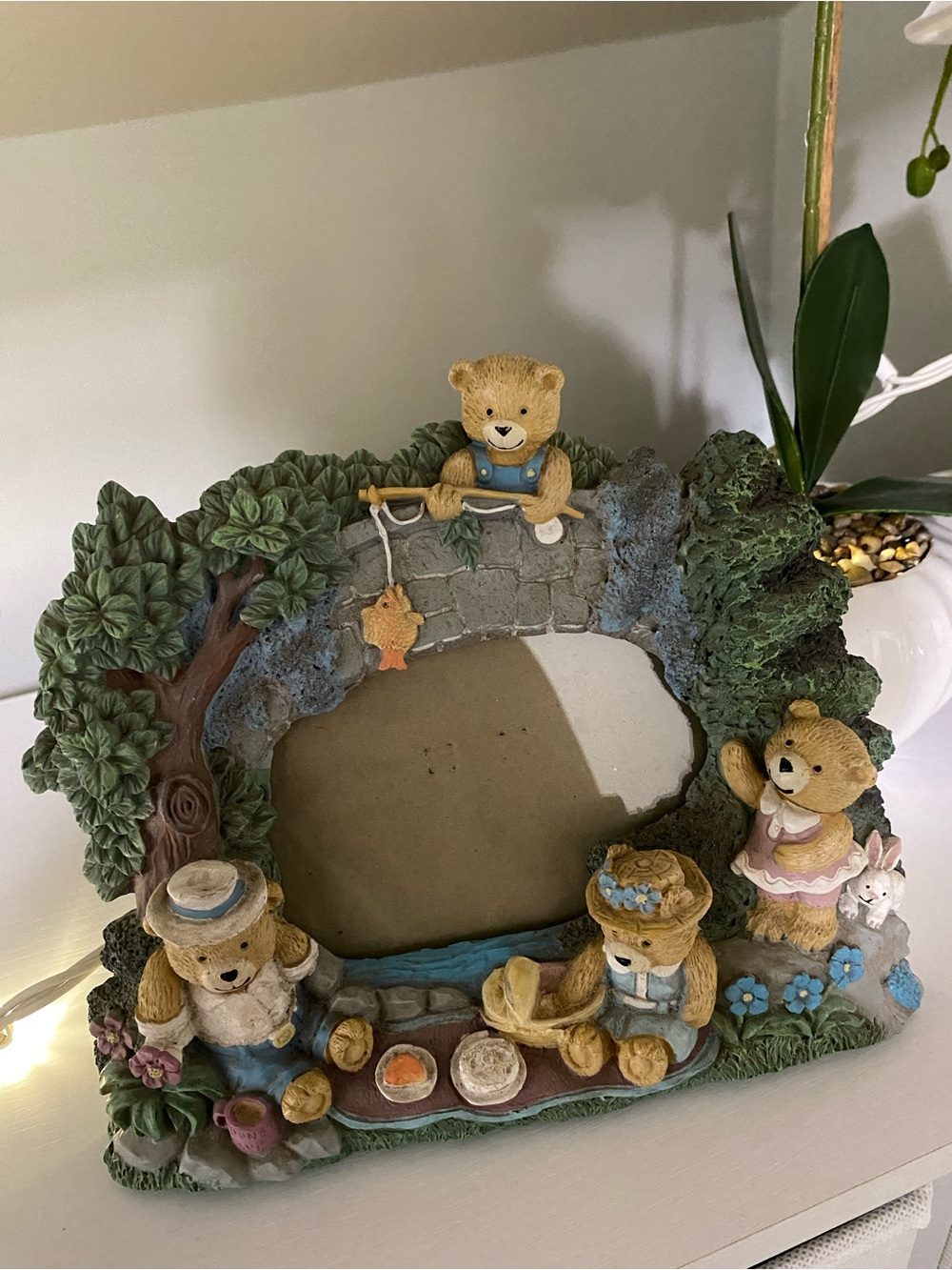Adorable Bear Family Photo Frame with Pastel Accents